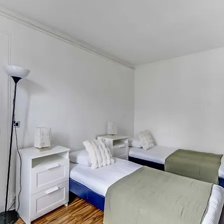 Haussmannian - 2bdr-6p Near Marais-sentier Parigi